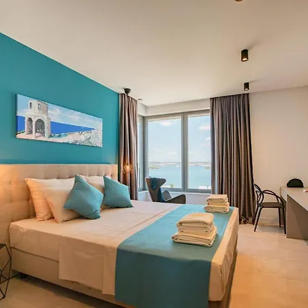 Astor Hotel